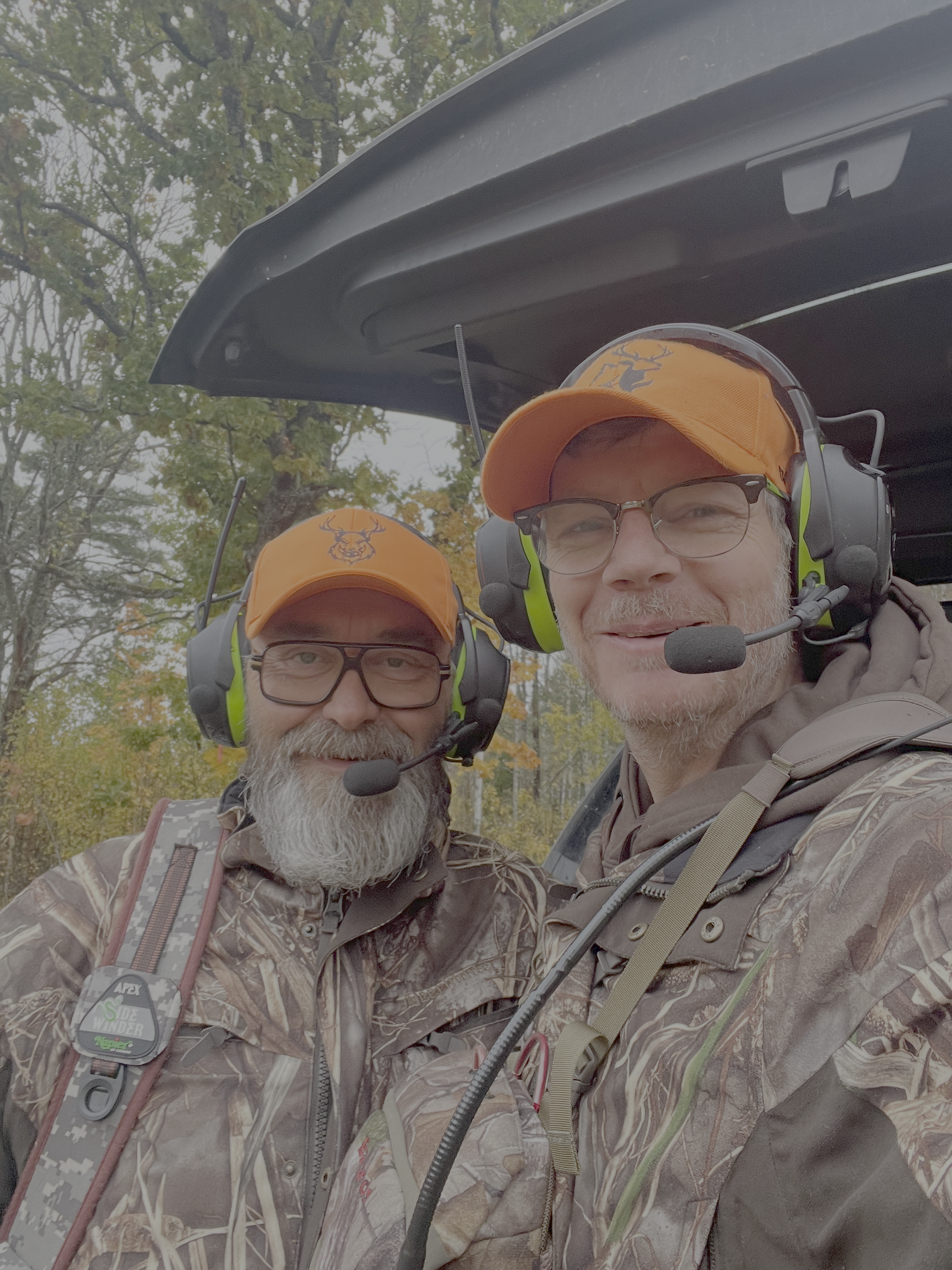 Høreværn til jagt, skydning og træning – Hellberg, ISOtunes & NUM’AXES hos The Hunting Shop